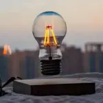 Lampe à Lévitation Magnétique Vintage – Image 3