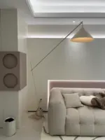 Lampadaire LED Déporté Minimaliste – Image 5