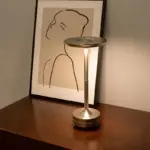 Lampe de Table LED Métal Minimaliste – Image 4