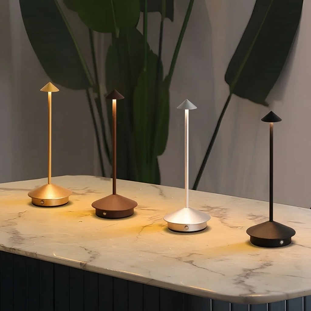 Lampe de Table LED Tête Conique